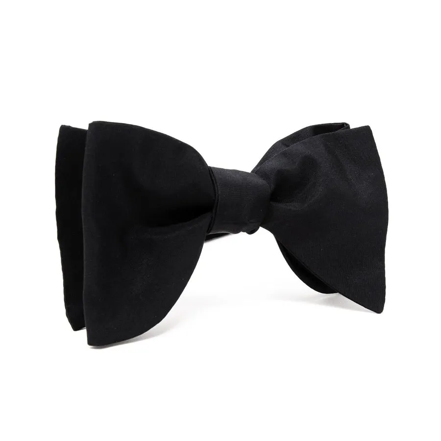 BLACK SELF-TIE SILK BUTTERFLY BOW TIE