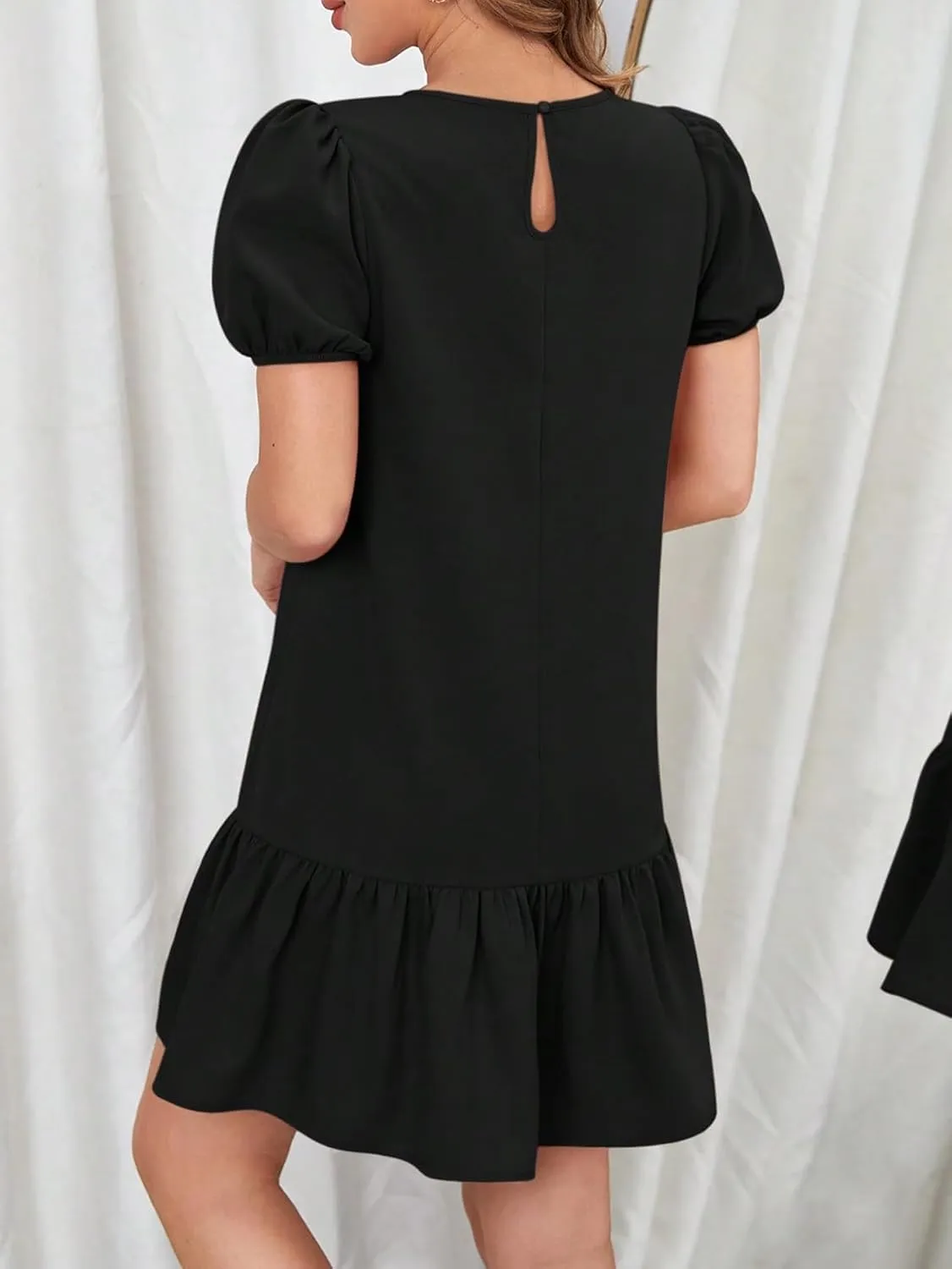 SweatyRocks Women's Short Puff Sleeve Ruffle Hem Mini Dress Casual Round Neck Solid Smock Dress