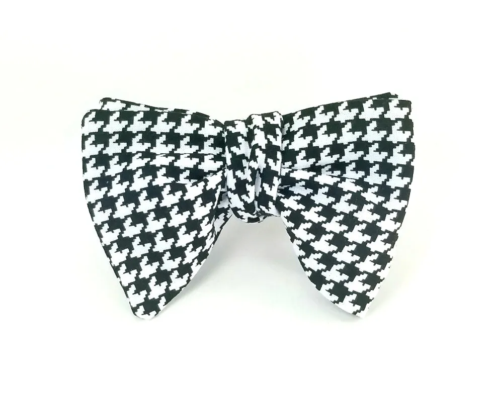 The Winston Grand Houndstooth