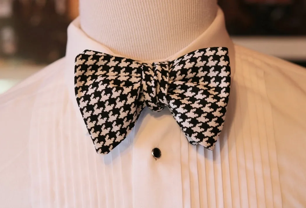 The Winston Grand Houndstooth